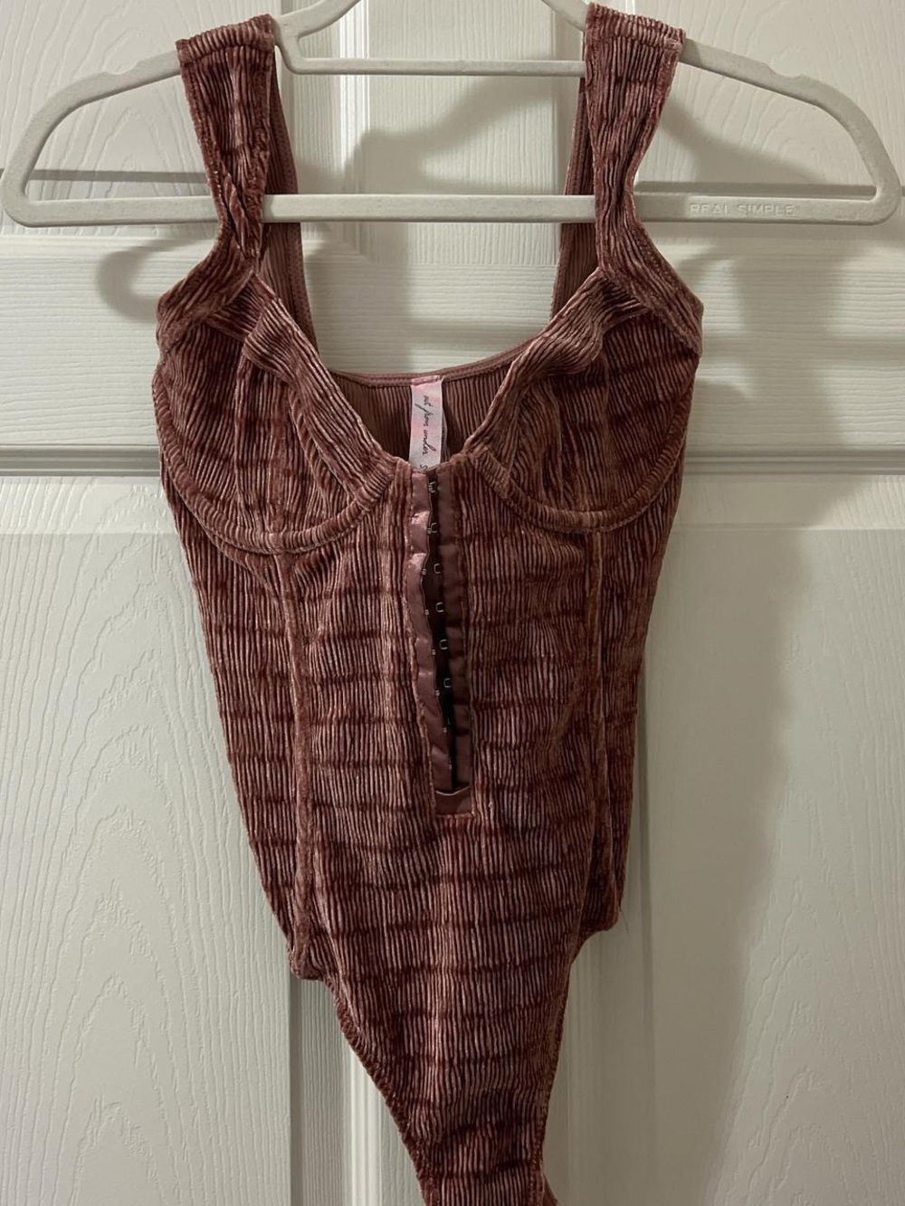 South Moon Under Velvet Ribbed Hook-Front Bodysuit in Mauve